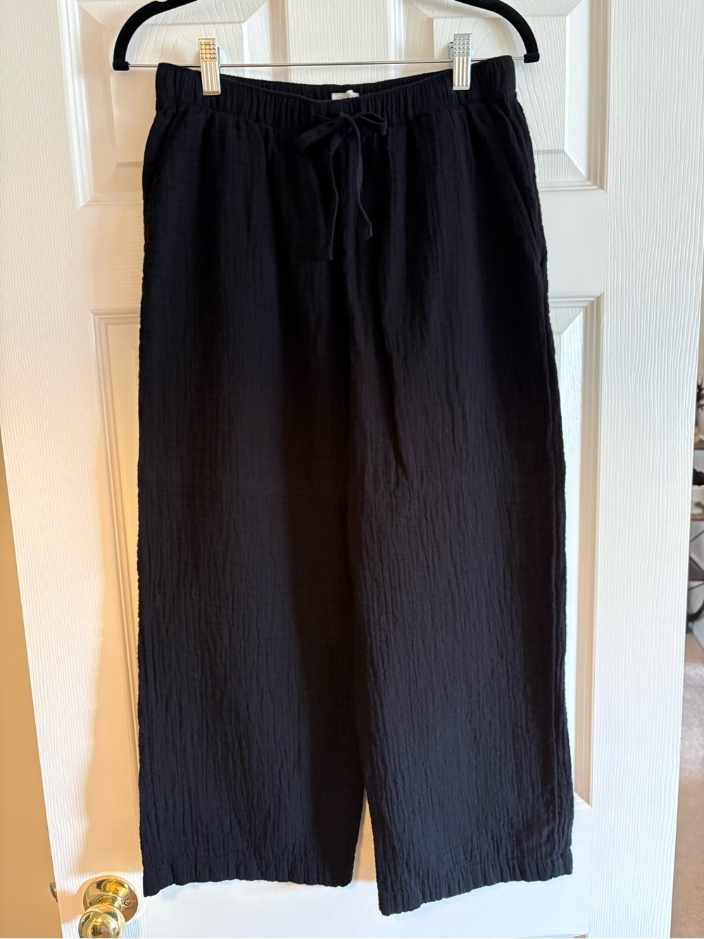 Aritzia Little Moon Airplush Cotton Sail Black Pants